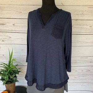 3 for $25 or 5 for $30  Lucky Brand 3/4 Sleeve Top